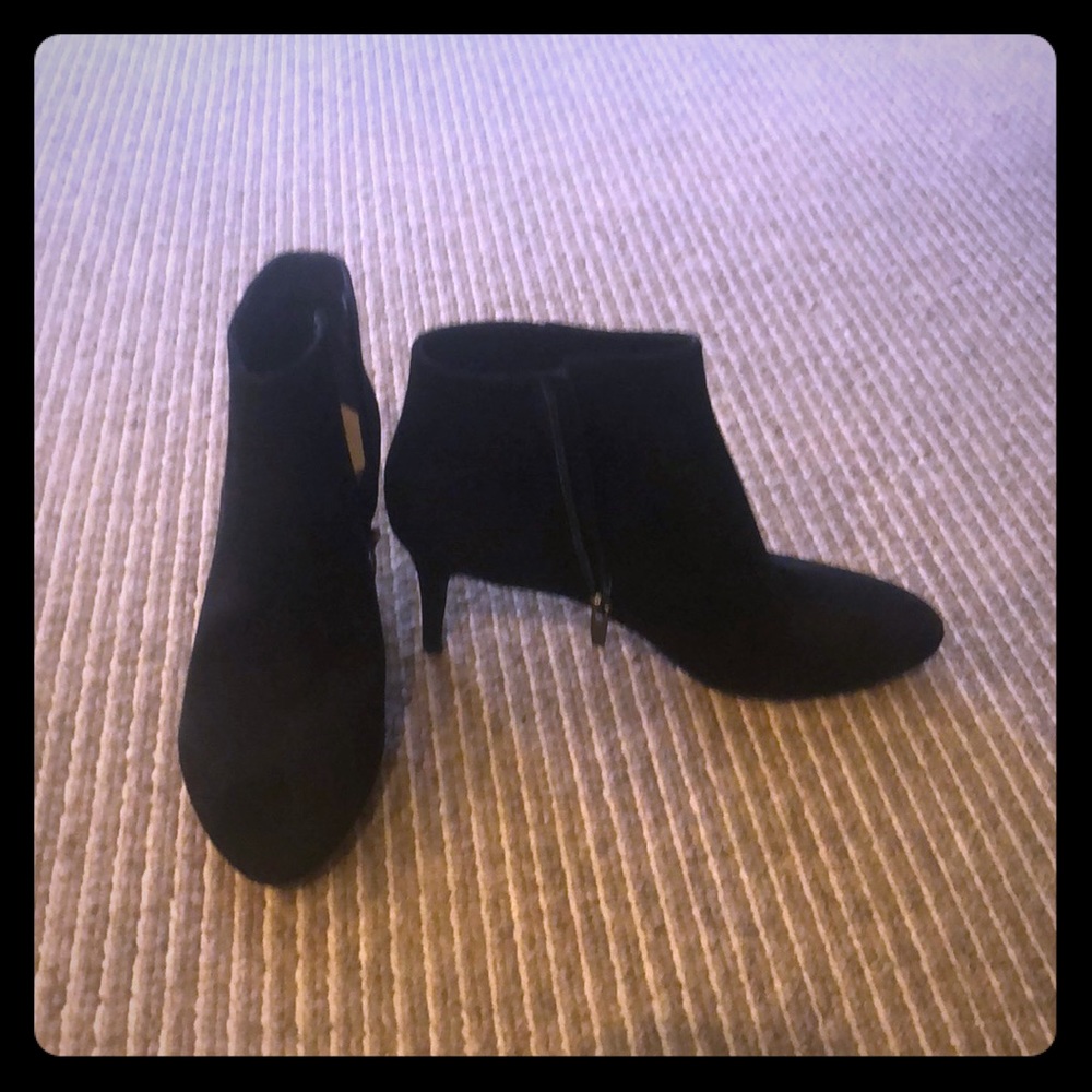 Brand new never worn Via Spiga boots